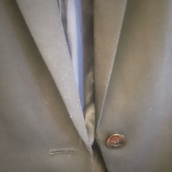 Classic Jones Studio Size 14 Black Blazer, Notched Lapel with Fitted Silhouette - Picture 2 of 7